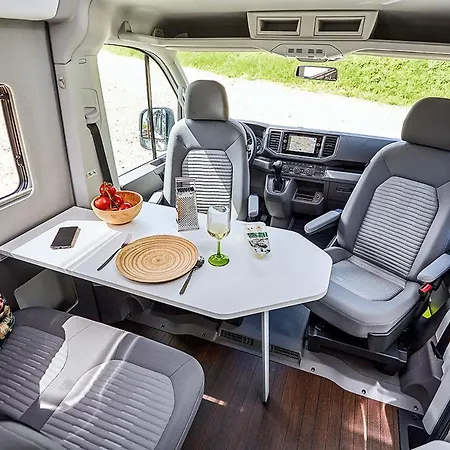 Reunion In Greece Campervan * Dhrafi
